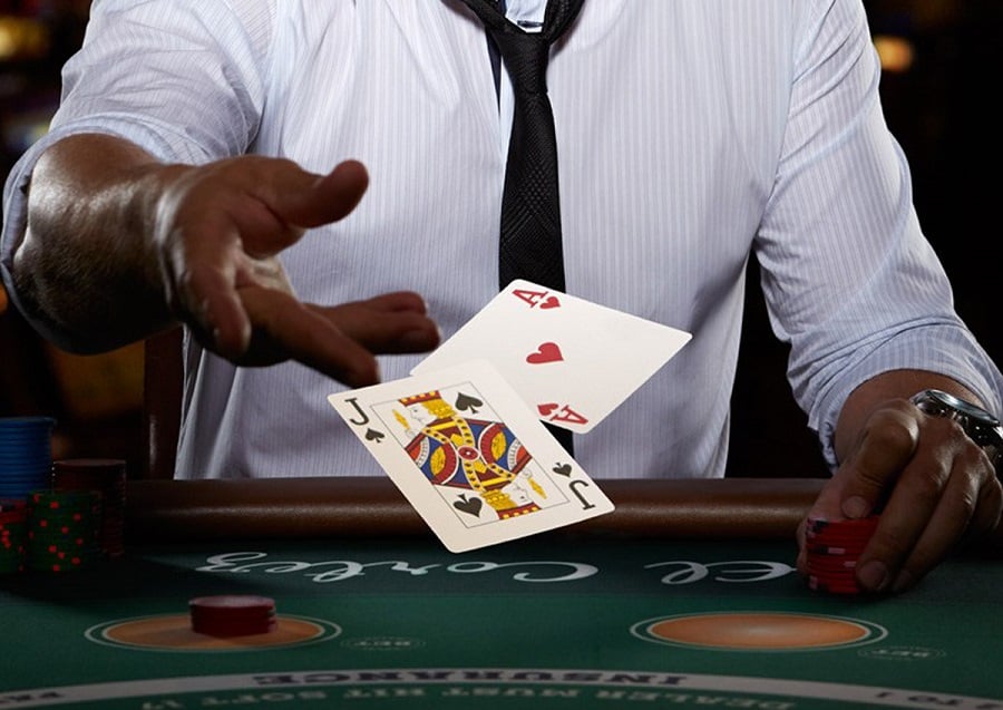 Nhung luu y choi tro Blackjack giup kiem soat duoc cac van de kho