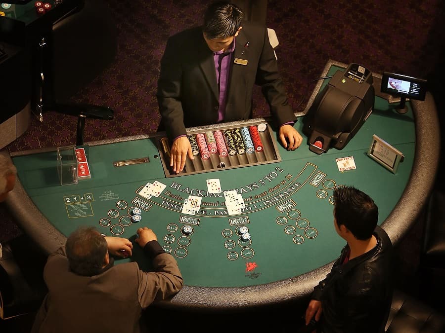 Blackjack va cach choi vo cung don gian